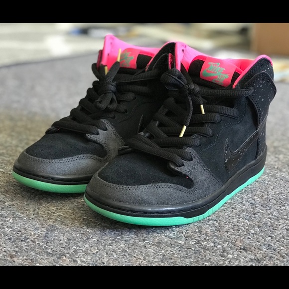 Nike Dunk Hi Northern Lights Sz 5.5 (7 women’s) - Picture 4 of 8